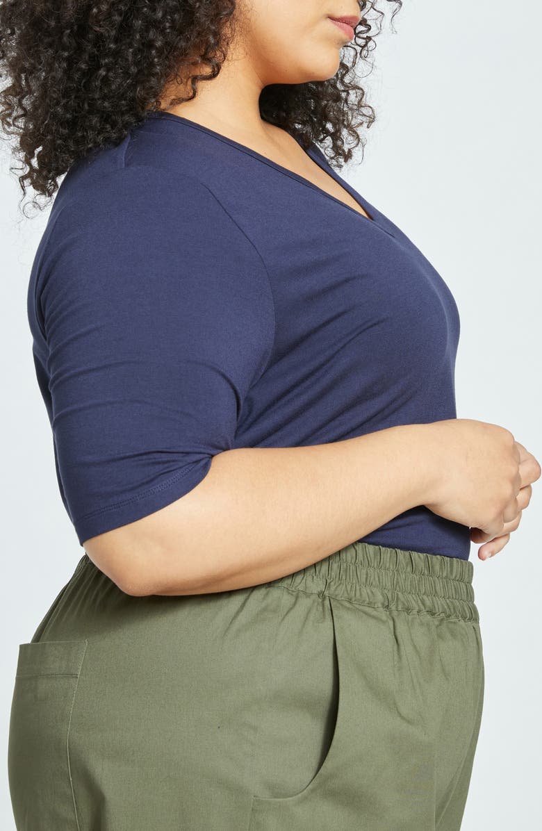 Universal Standard Lily Liquid Jersey V-Neck T-Shirt, Alternate, color, Midnight