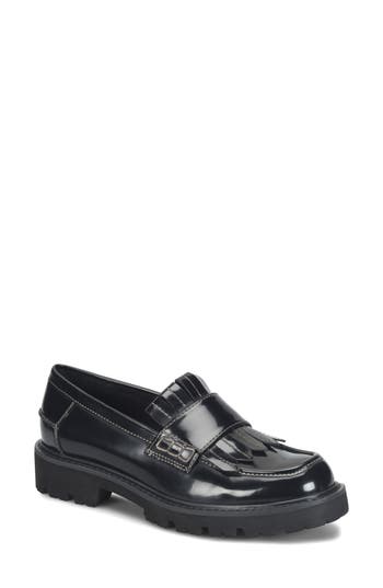 Korks Frida Kiltie Fringe Loafer In Black