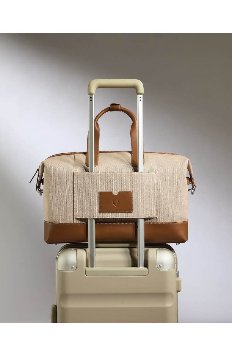 ANTLER Heritage Overnight Bag in Navy, Alternate, color, Natural