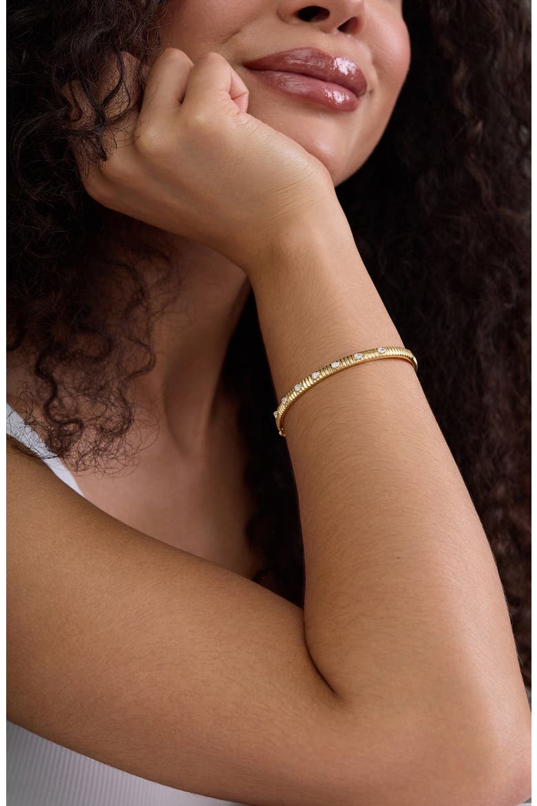 18K Gold Cleo Diamond Bangle Bracelet (Online Trunk Show), Alternate, color, 18KY