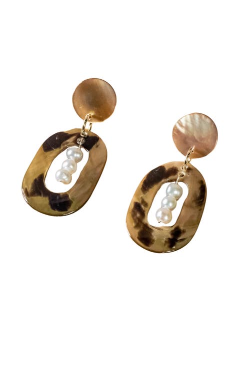 Mother-of-Pearl Oval Dangle Earrings with Inner Pearls