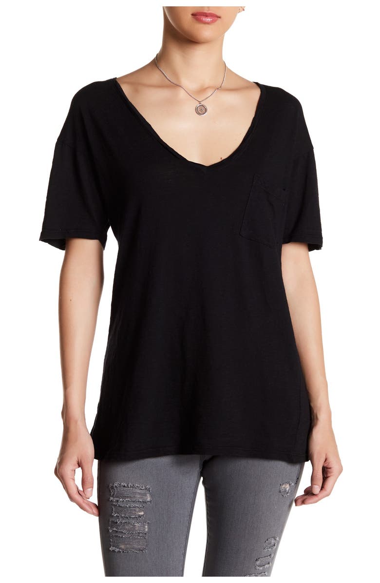 GO COUTURE V-Neck Pocket Boyfriend T-Shirt, Main, color, Black