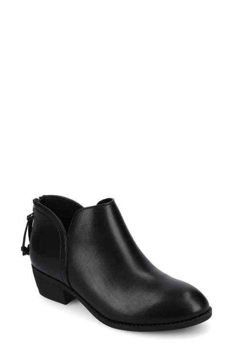 JOURNEE Livvy Ankle Bootie (Women)