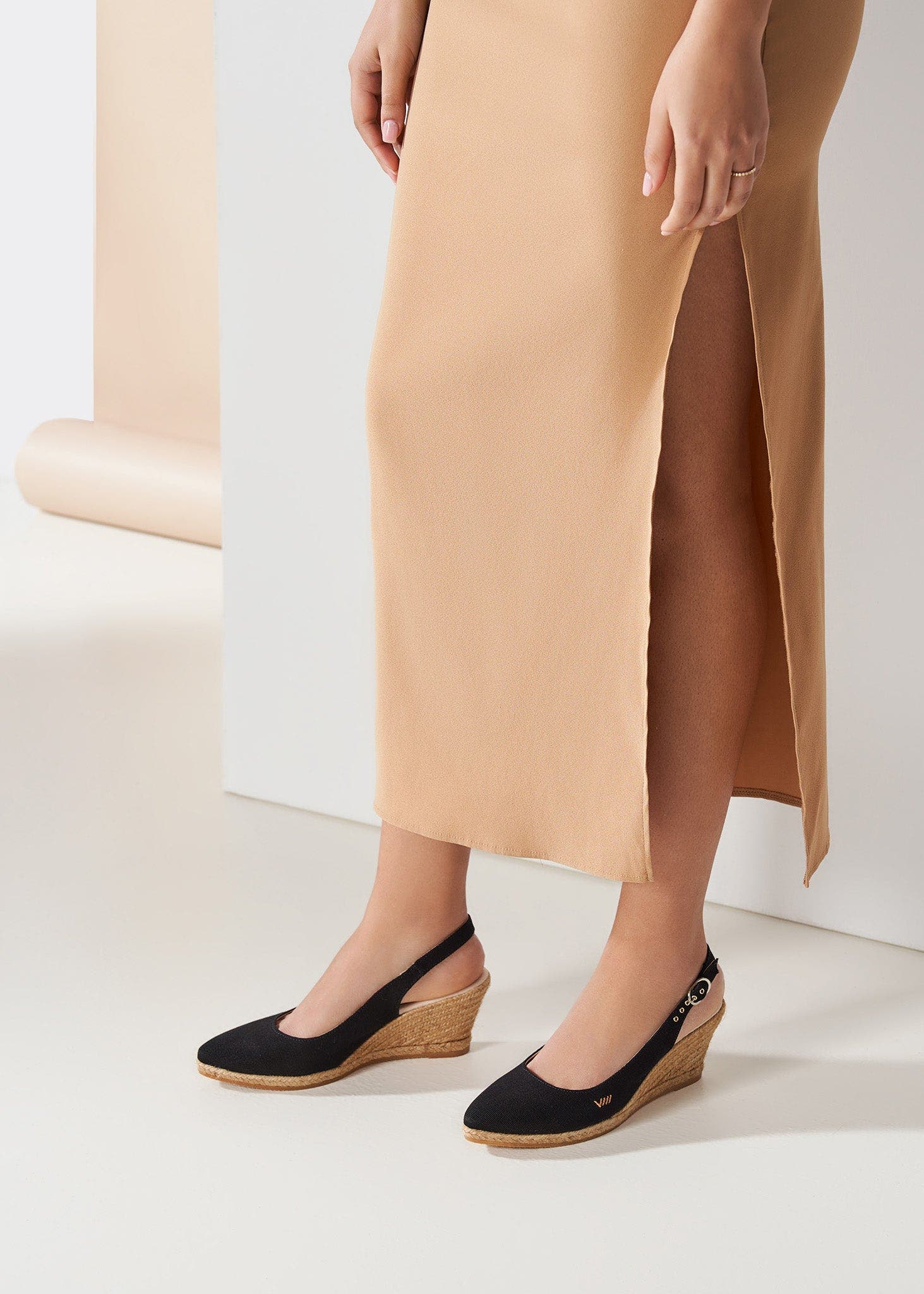 VISCATA Palomera Canvas Espadrille Wedges, Alternate, color, Medium Black