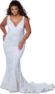 Johnathan Kayne for Sydney's Closet V-Neck Mermaid Plus Size Evening Gown