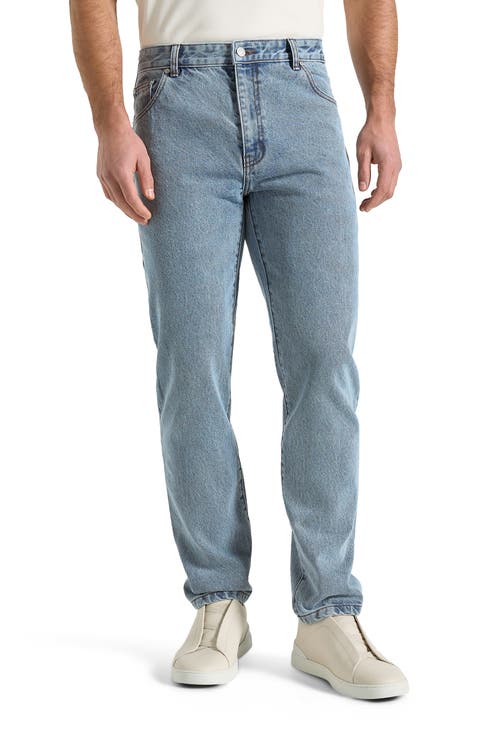 DN001 Tapered Fit Jeans