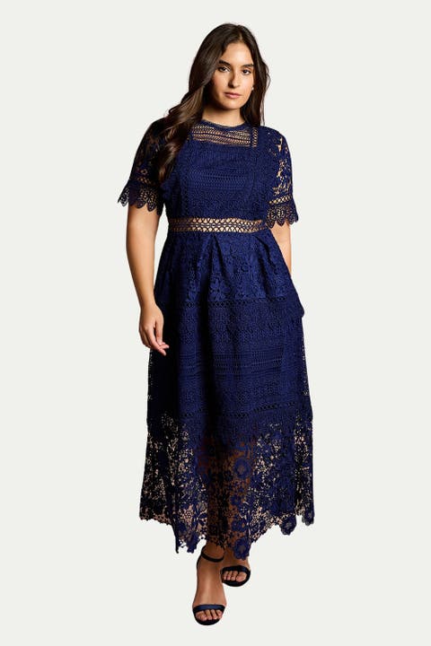 Plus Short Sleeve Lace Midi Dress