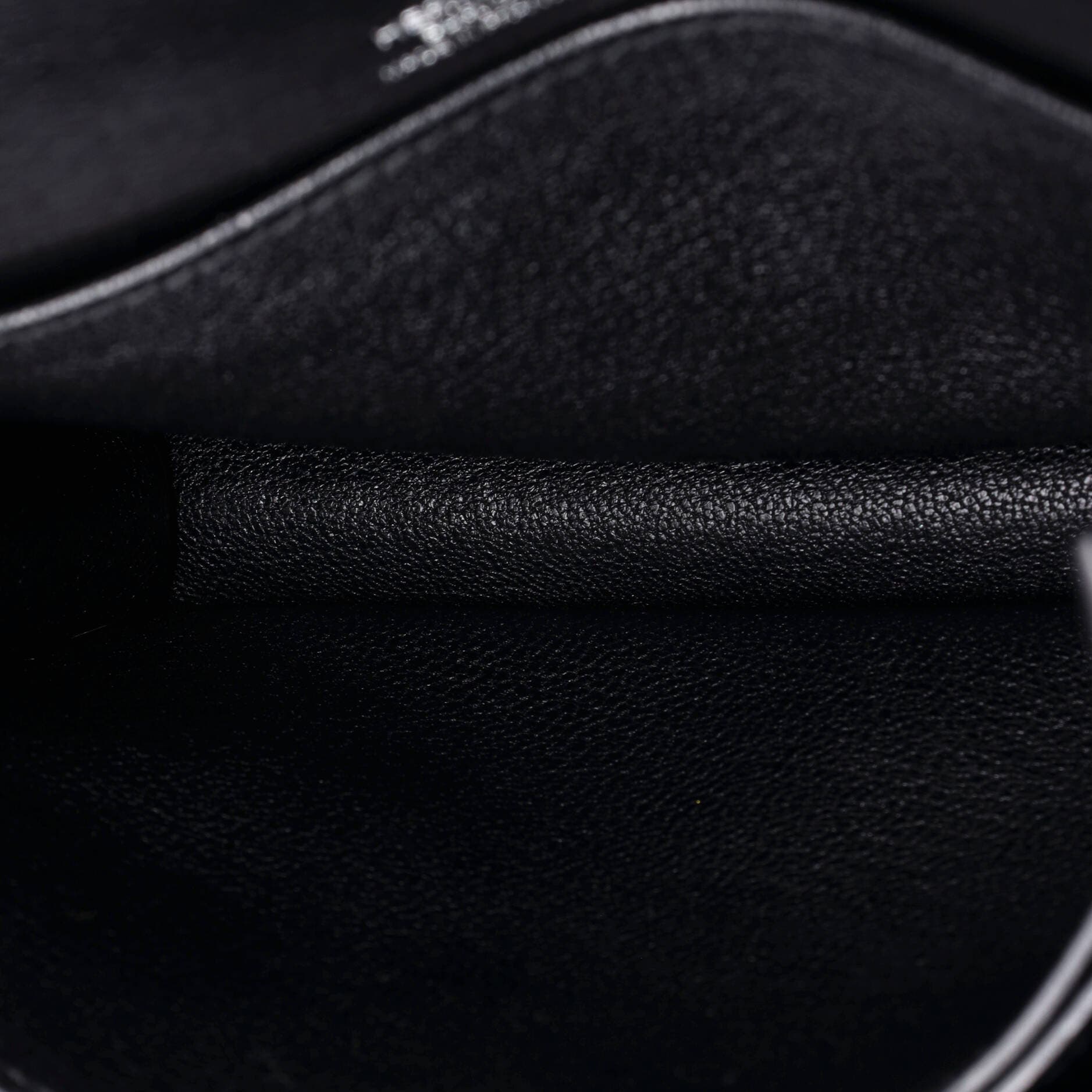 Pre-Owned Hermes Roulis Bag Evergrain 18, Alternate, color, Noir