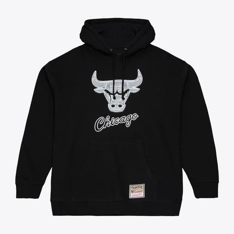 Men's Mitchell & Ness Black Chicago Bulls Chrome Hoodie