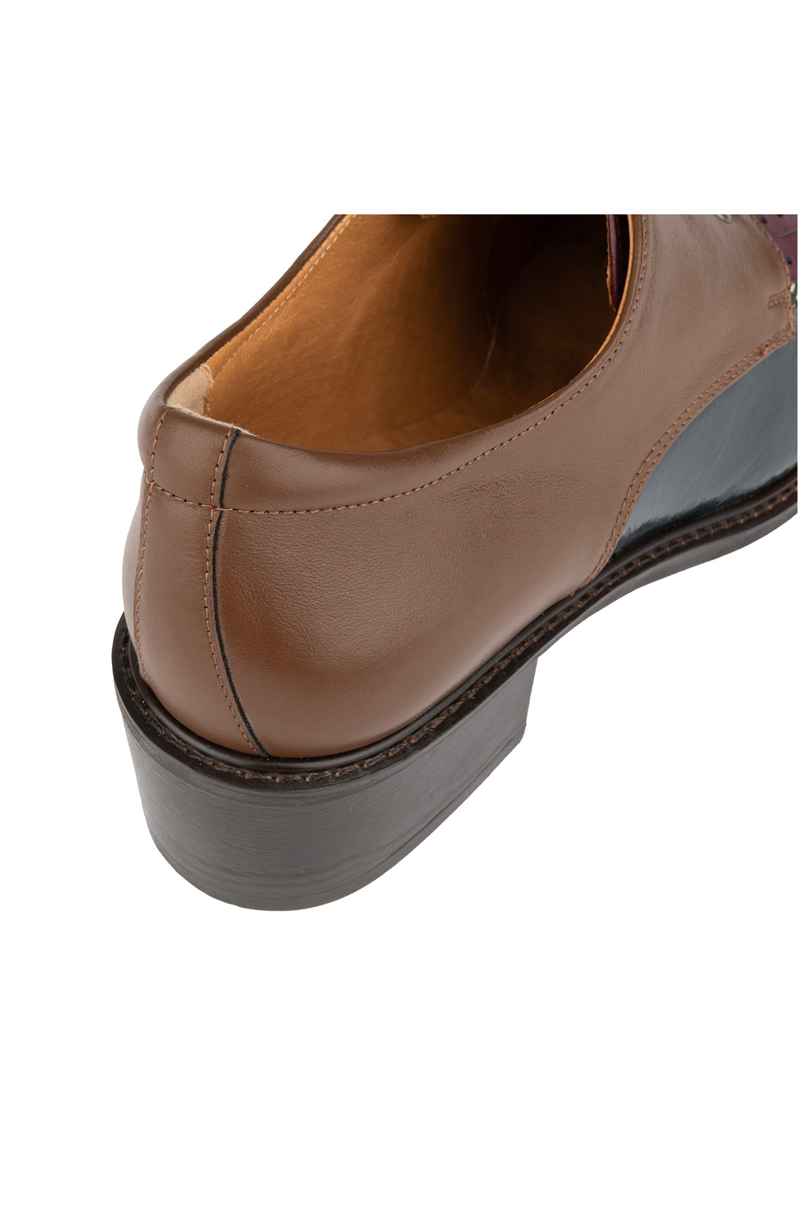 Lace-Up Water Resistant Brogue Oxfords, Alternate, color, BROWN