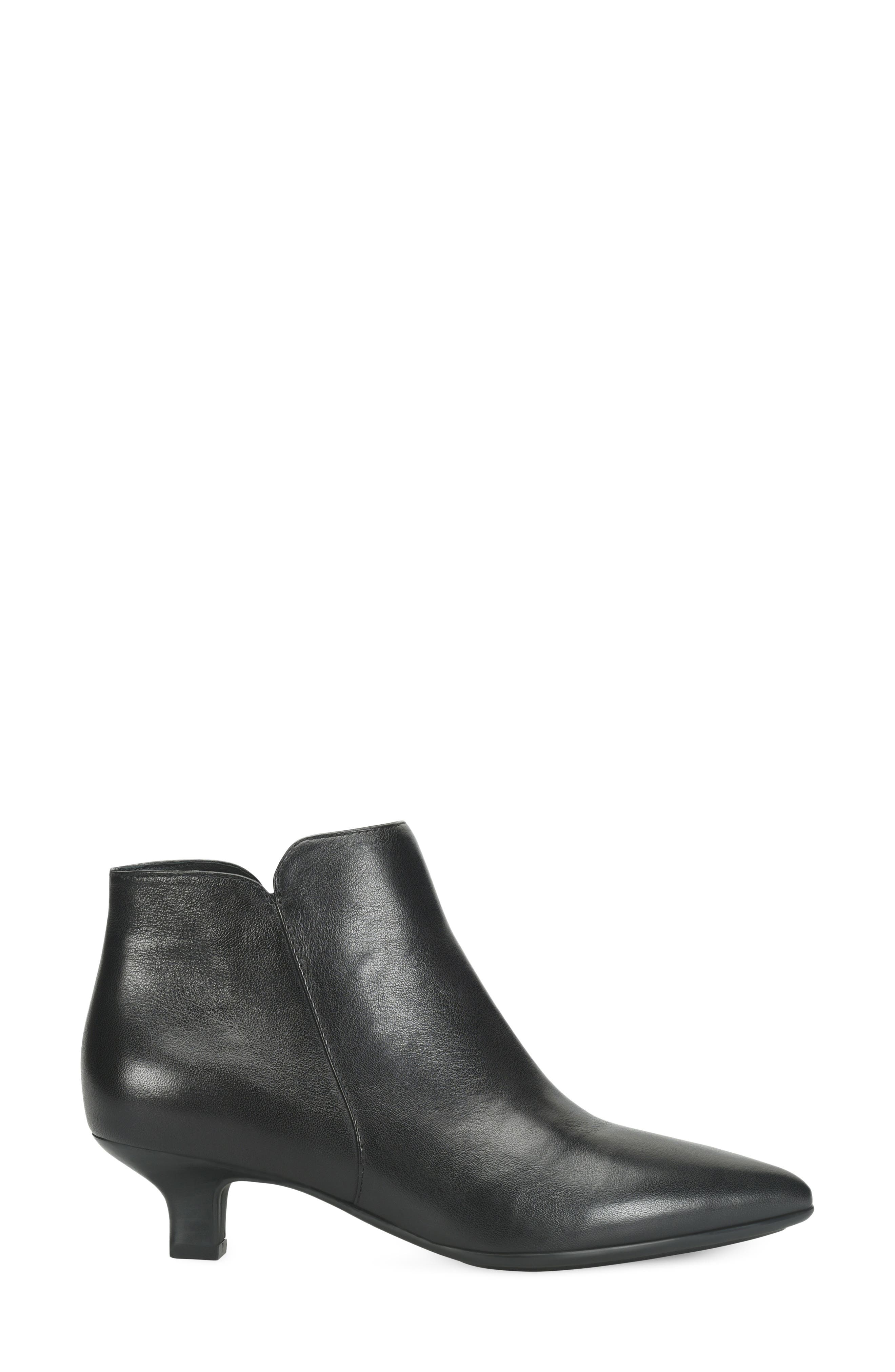 Sawyer Leather Pointed Toe Bootie, Alternate, color, BLACK