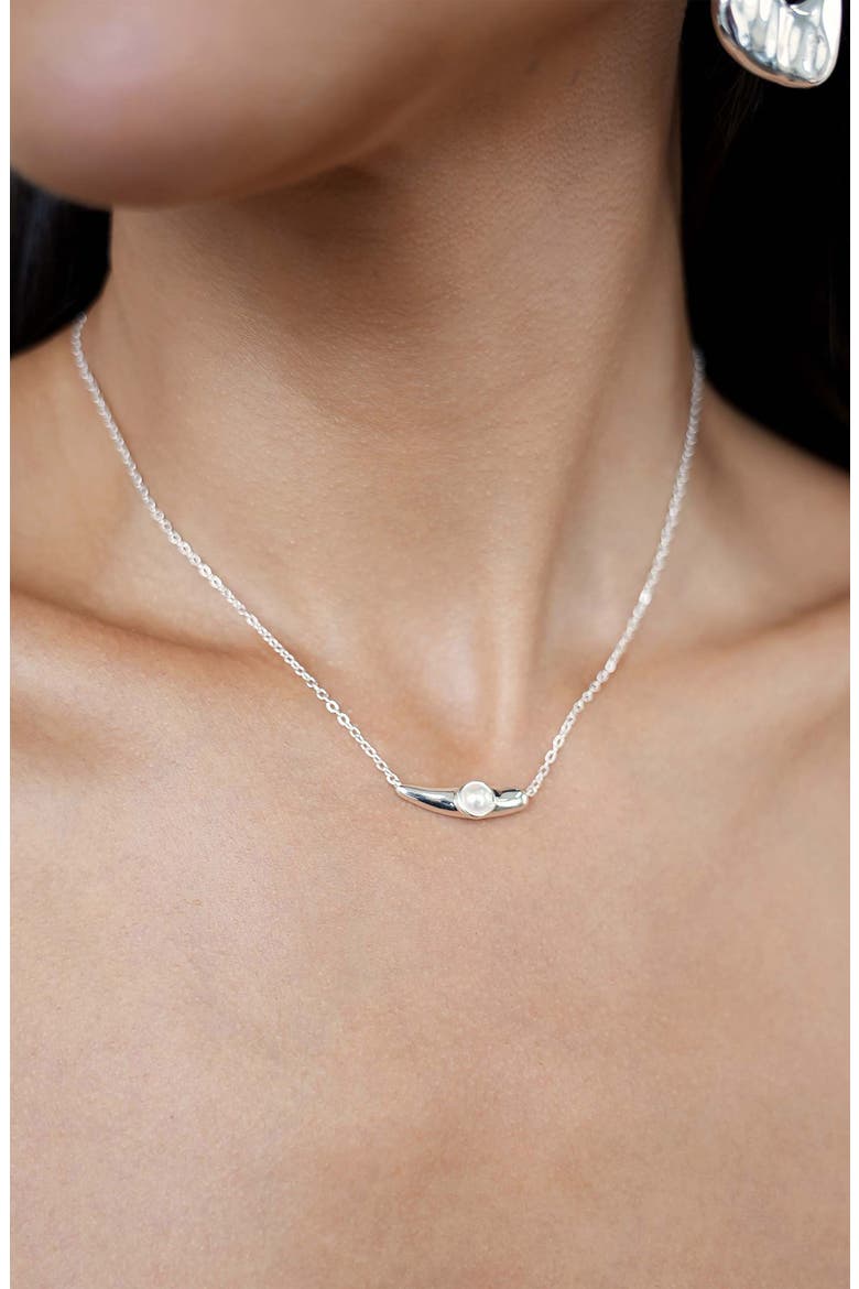 Liquid Faux Pearl Pendant Necklace, Alternate, color, SILVER