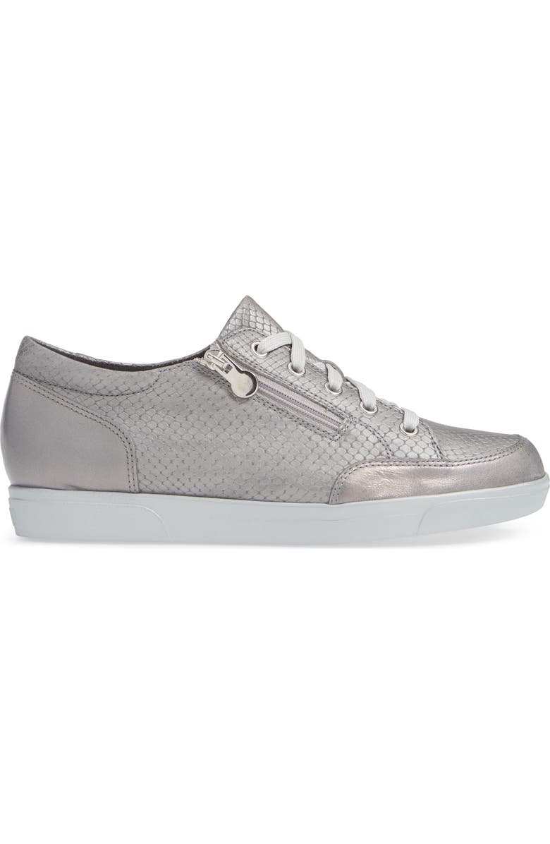 Munro Gabbie Sneaker, Alternate, color,