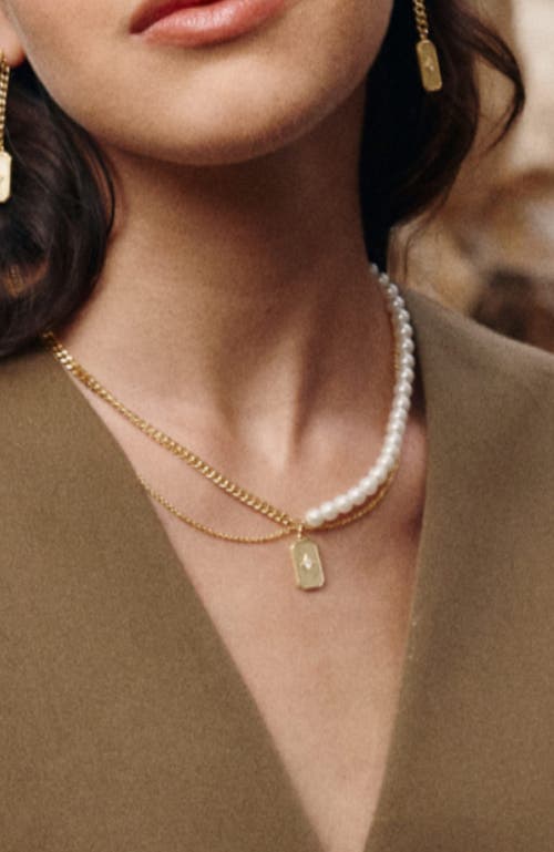 Rc Retro Chic Star Shields Necklace In Gold