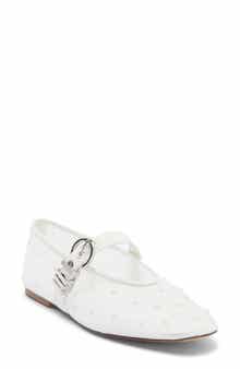 Lucia Mary Jane Flat