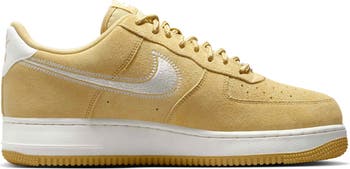 Air Force 1 '07 LV8 Sneaker