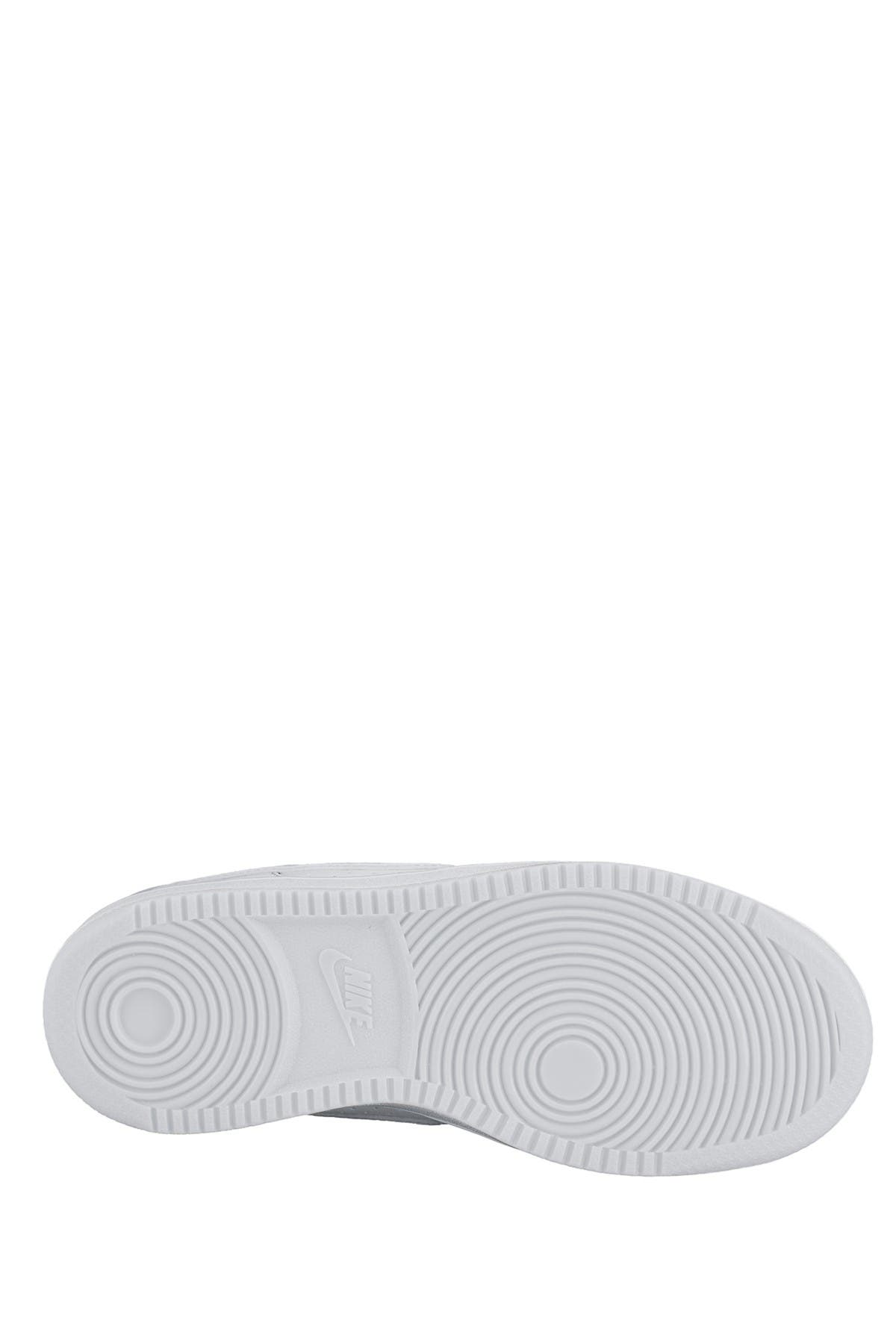 Nike 'Son of Force' Low-Top Sneaker, Alternate, color, 