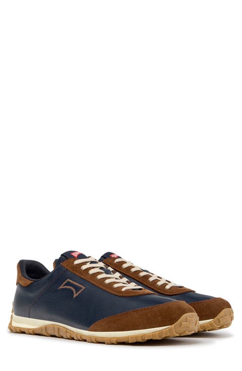 Drift Walk Sneaker