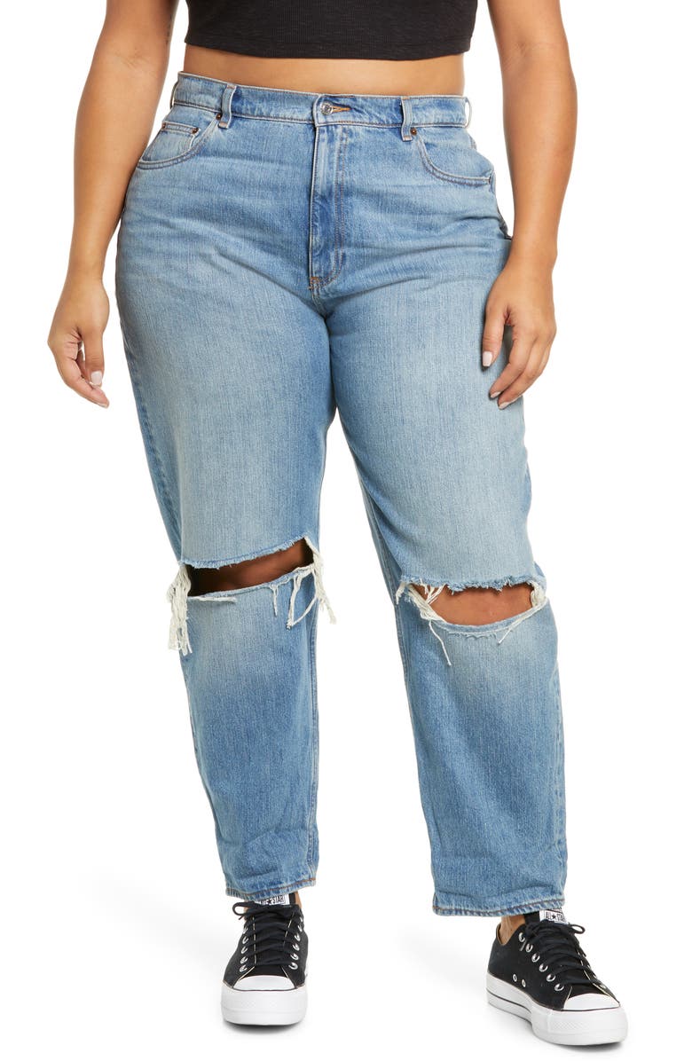 ASOS DESIGN Curve Ripped High Waist Mom Jeans, Main, color, 