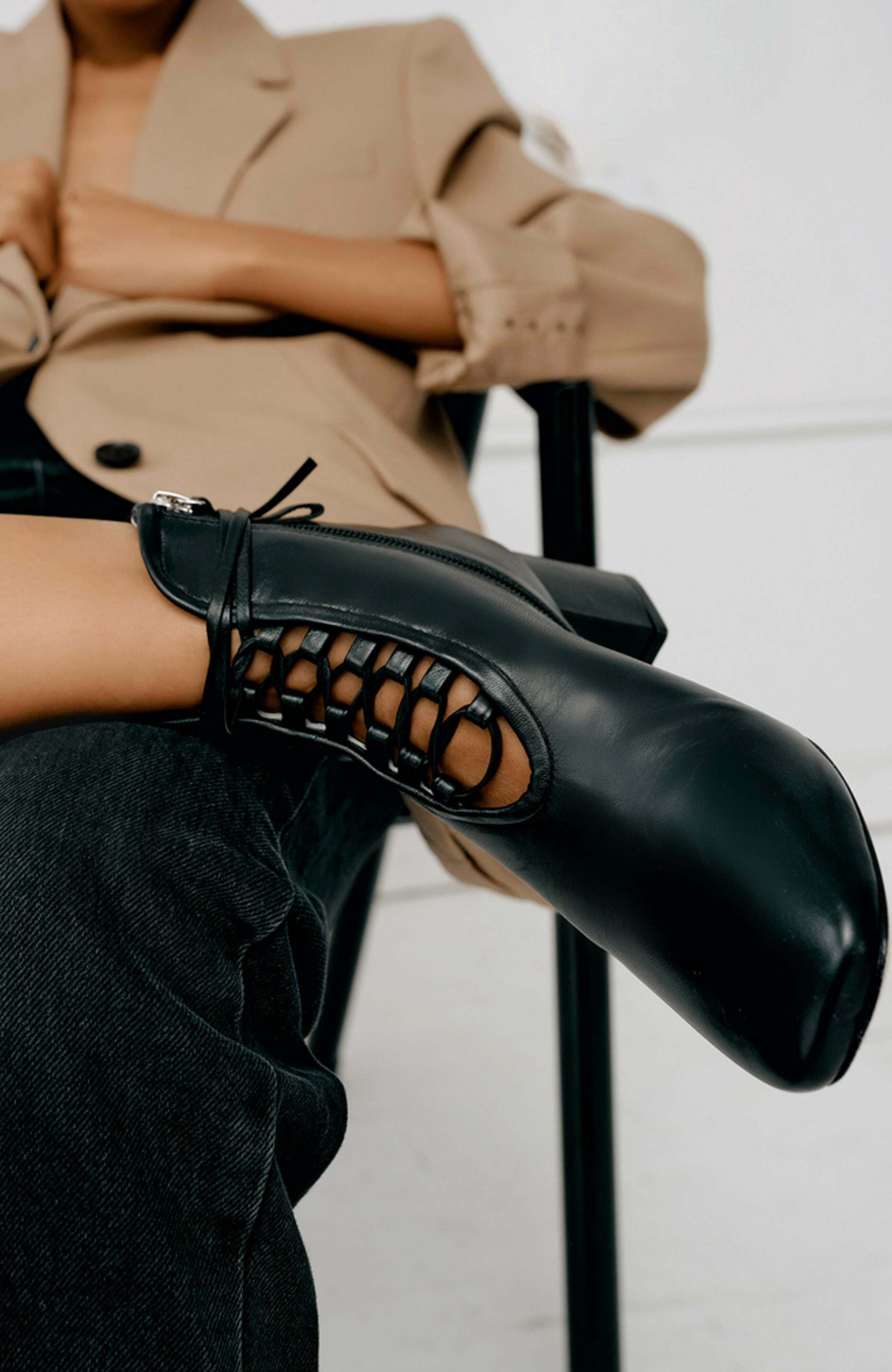 Daniella Shevel Cleo Boot, Alternate, color, Black