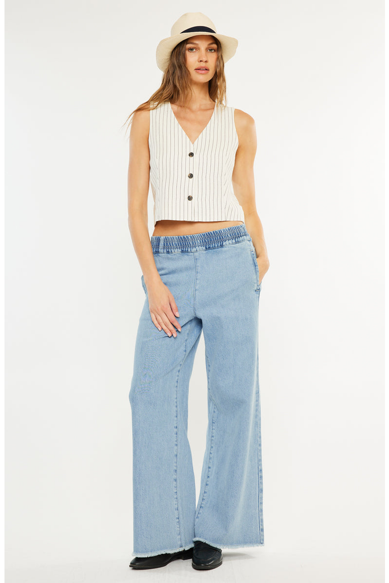 Dia Ultra High Rise Wide Leg Jeans, Alternate, color, Light Wash