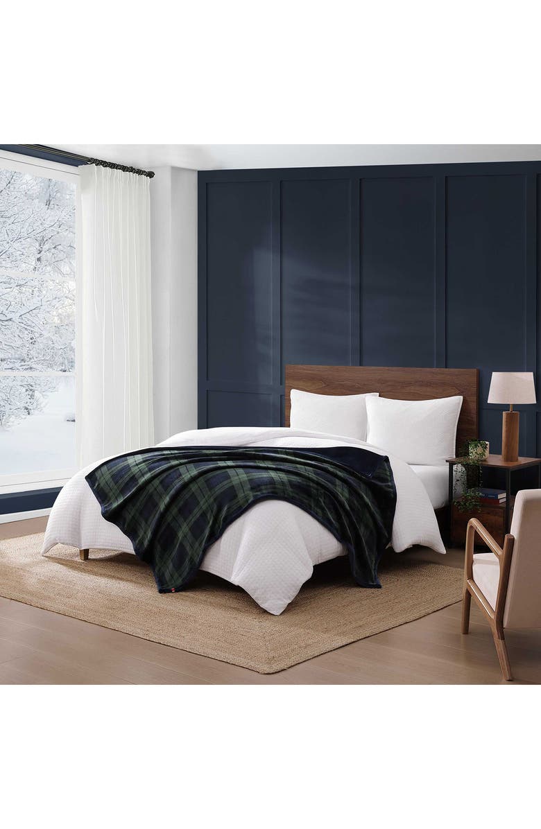Tommy Hilfiger Edinburgh Tartan Reversible Throw, Alternate, color, Navy Blue
