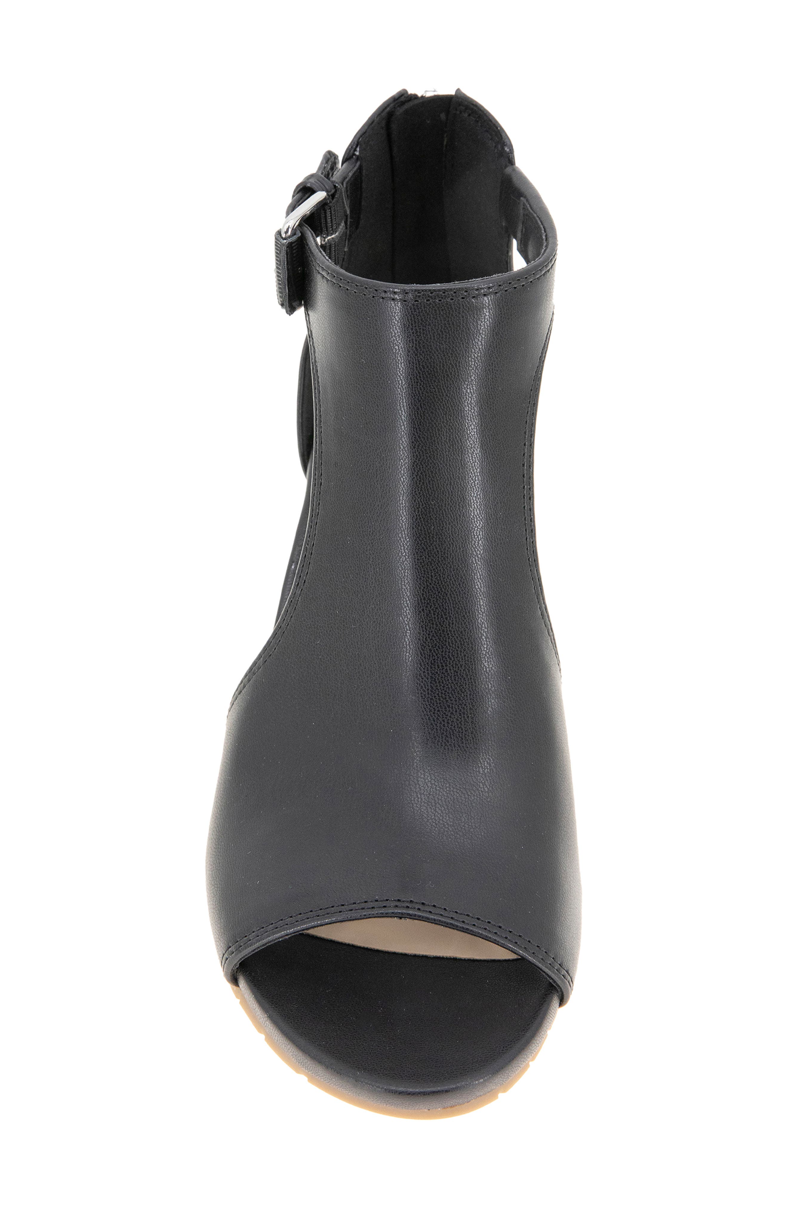 Reaction Kenneth Cole Gracie Wedge Sandal, Alternate, color, 