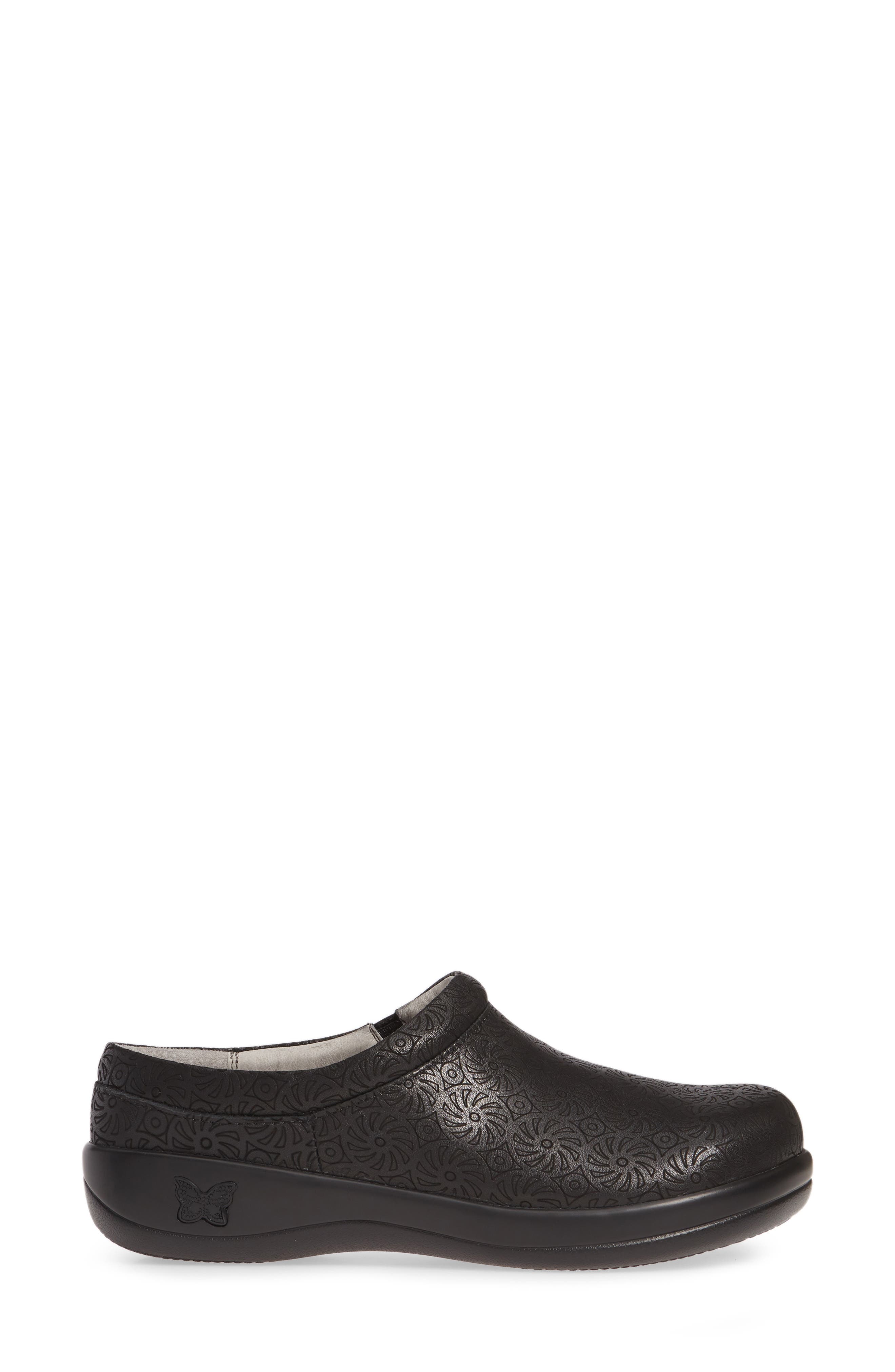 Kayla Clog, Alternate, color, BIG WHEEL LEATHER