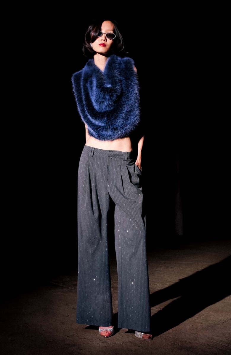 Avec Les Filles Pinstripe Pleated Wide Leg Pants, Alternate, color, Grey Pinstripe - Silver