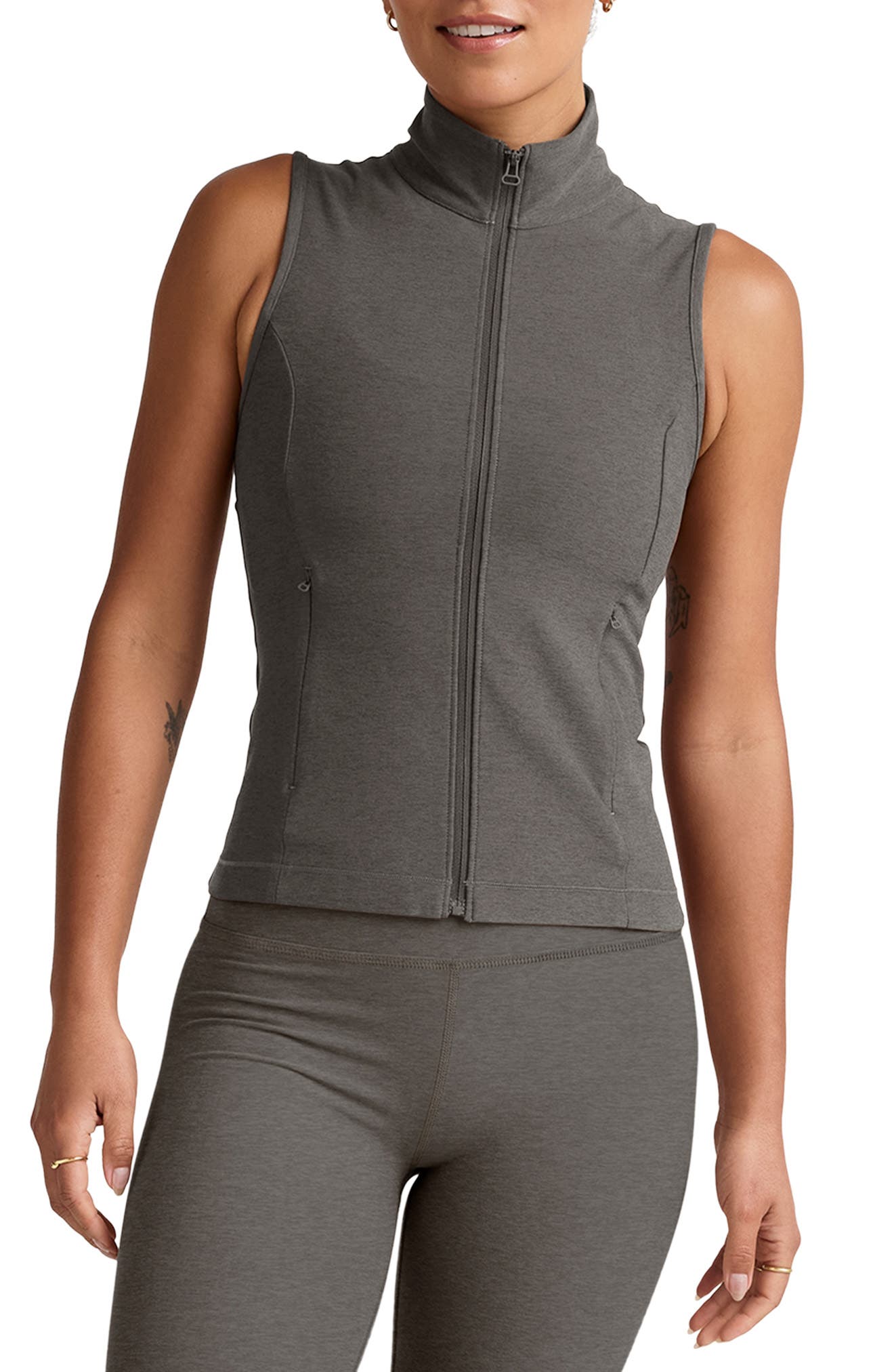 Beyond Yoga Venice Zip Front Performance Vest