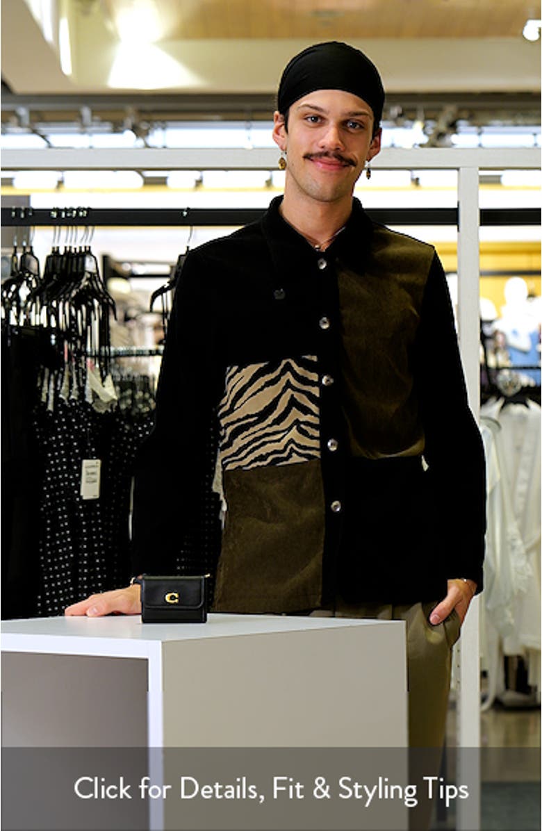 Essential Refined Calf Leather Wallet, sales video thumbnail