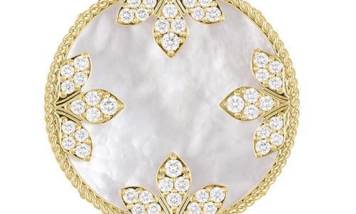 Roberto Coin Venetian Medallion Pendant Necklace In Gold