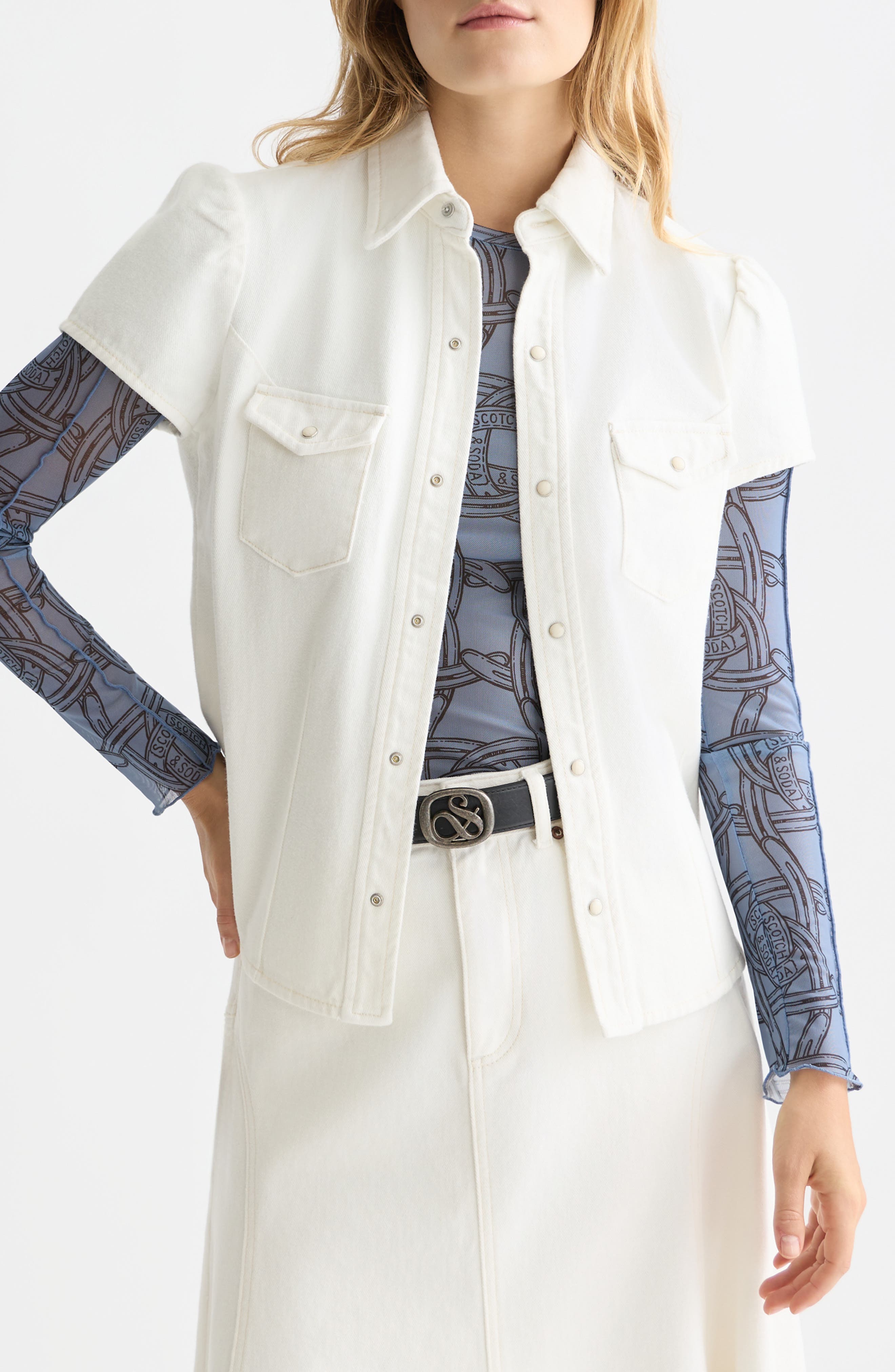 selected STARDUST WHITE