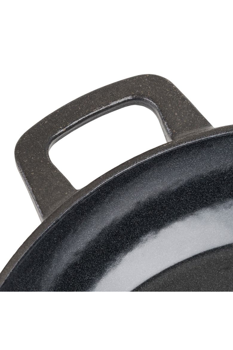 10.5-Inch Cast Iron Chef's Pan with Spouts, Alternate, color, BLACK