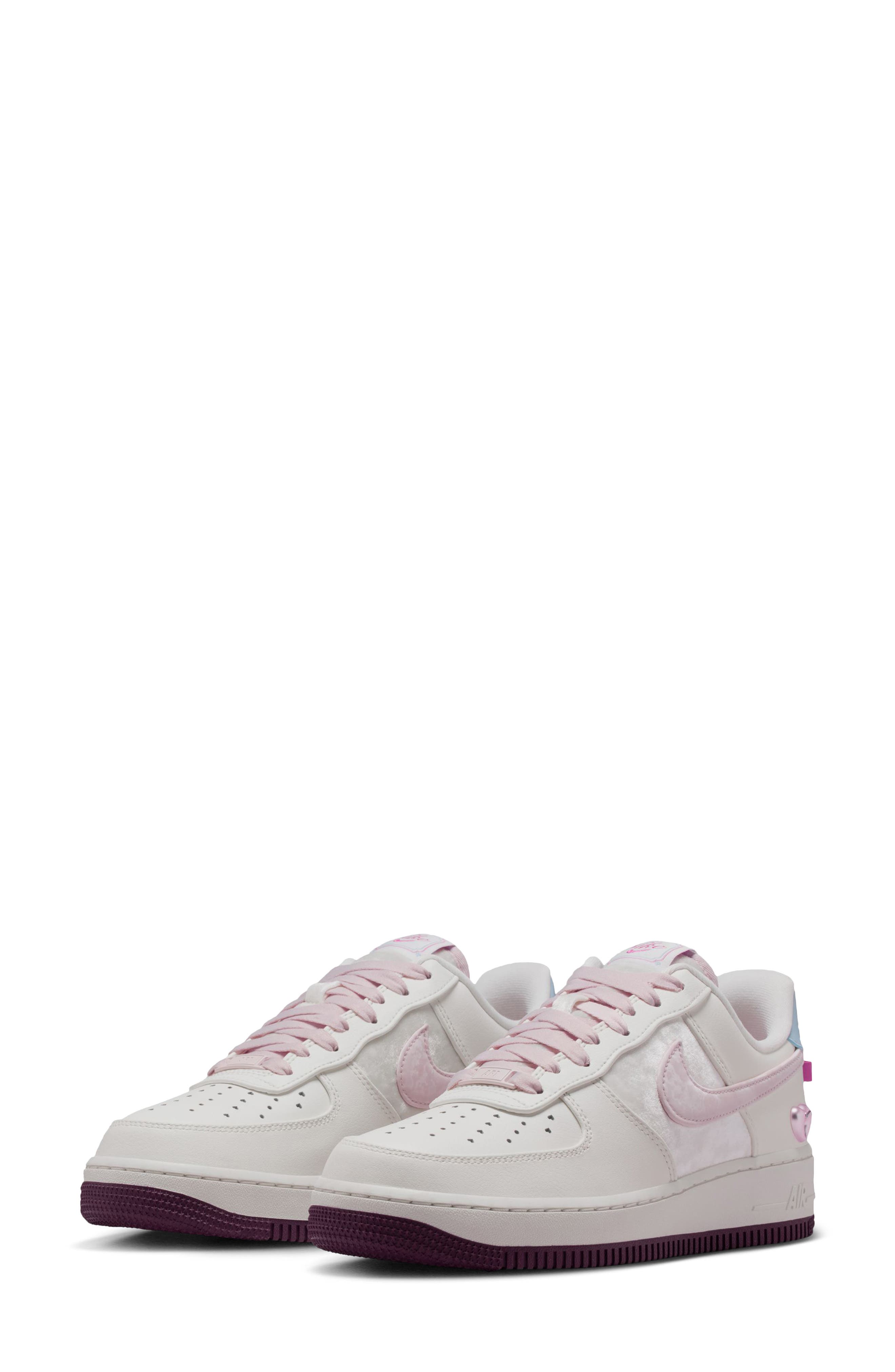 Nike Air Force 1 '07 SE Basketball Sneaker, Main, color, 