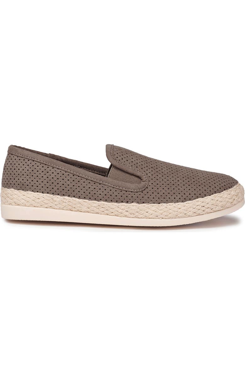 Esprit Espirit Erika Slip-On Sneaker, Alternate, color,