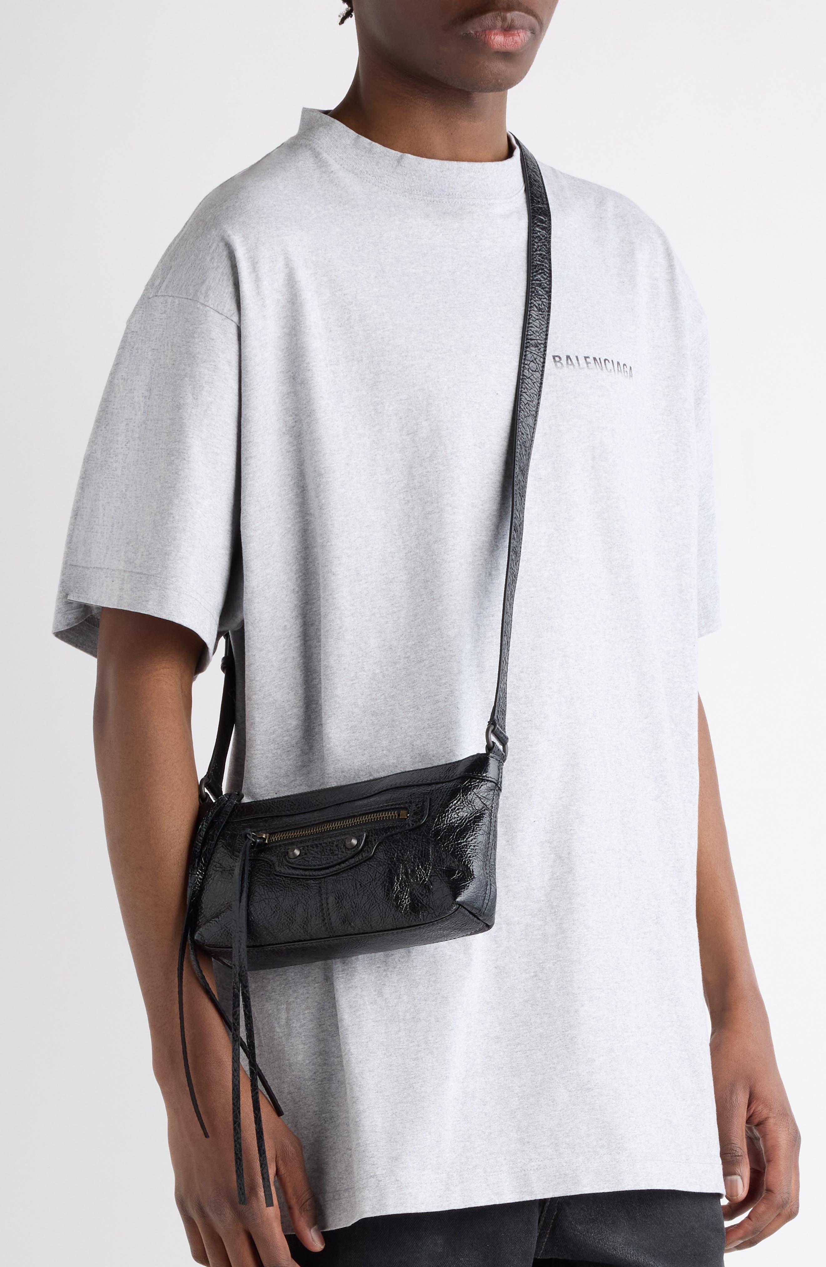 Le City Leather Phone Pouch, Alternate, color, 1000 BLACK