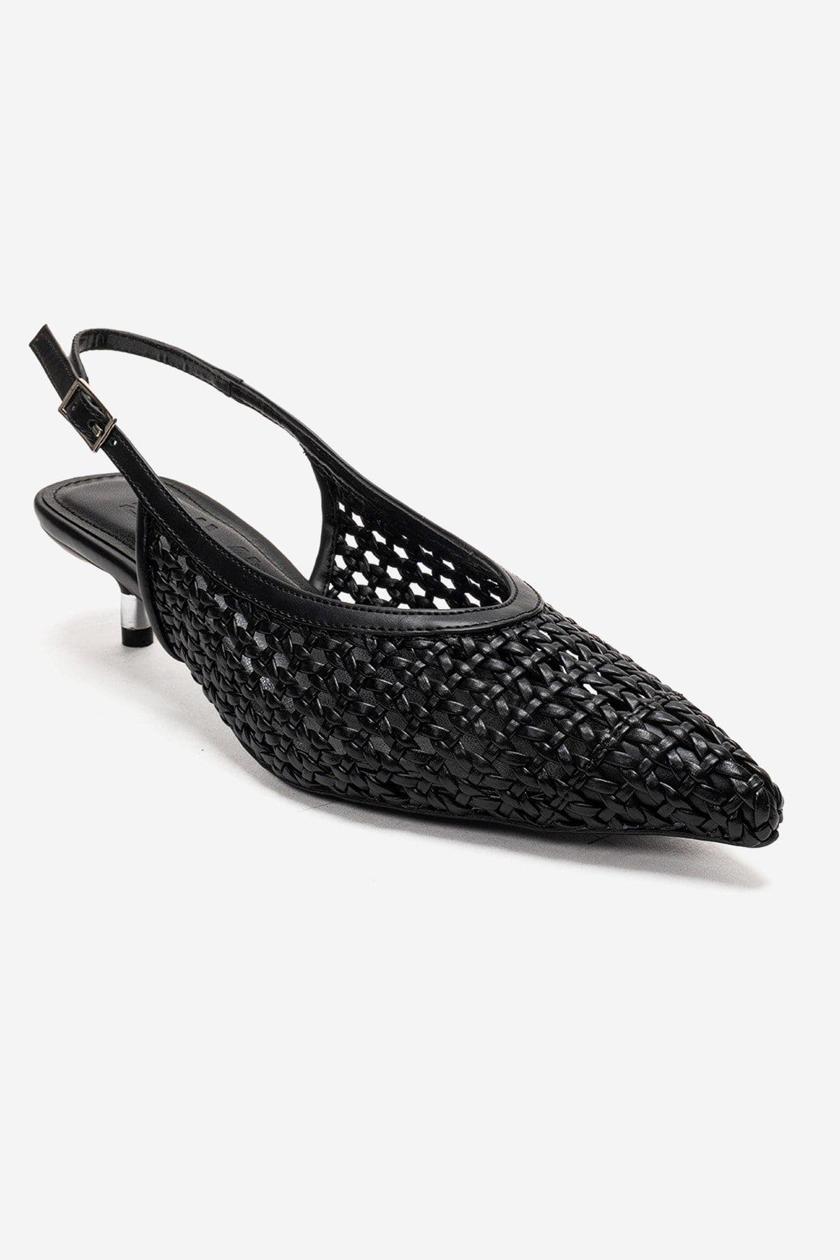 Prologue Shoes Orelis Kitten Heel Pump, Alternate, color, Black