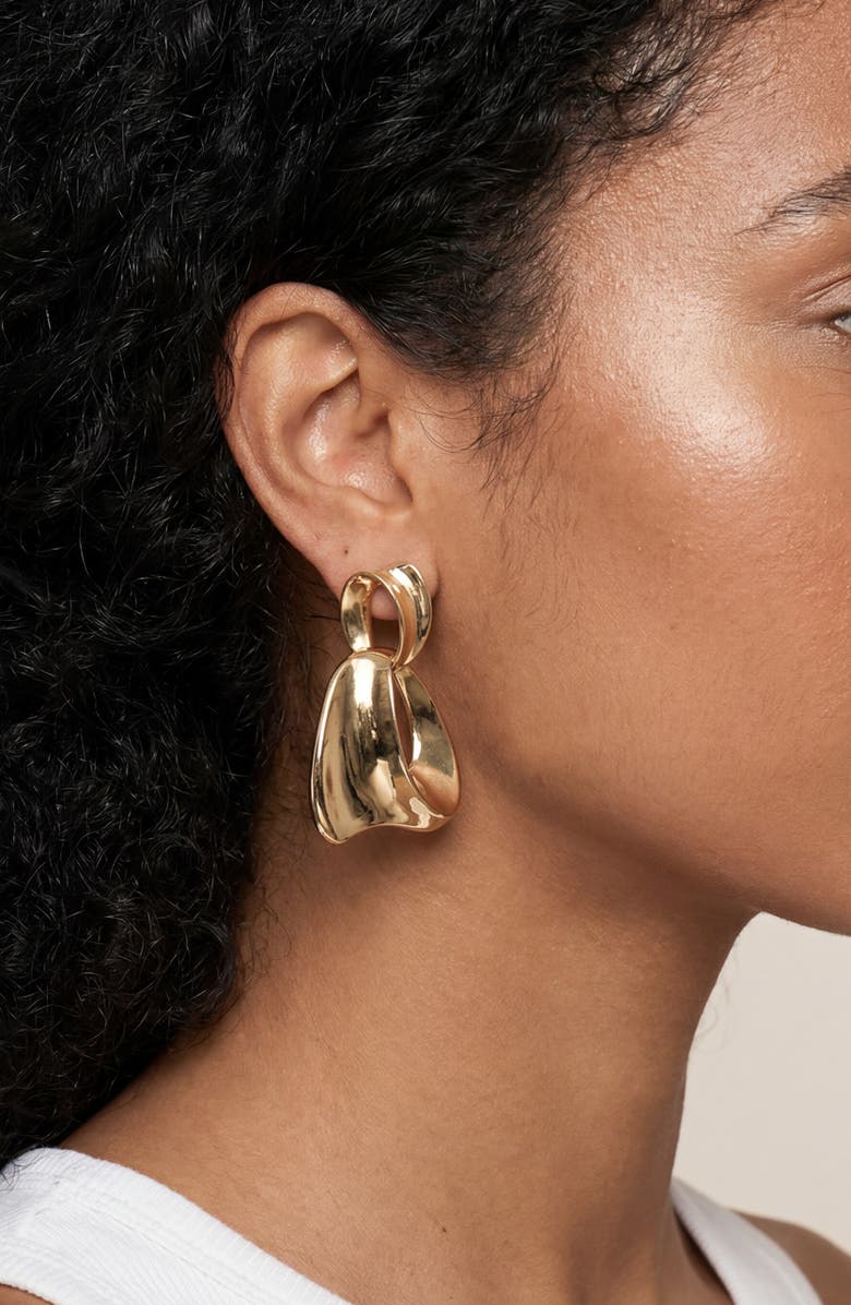 Ettika Ribbon Drop Earrings, Alternate, color, Gold