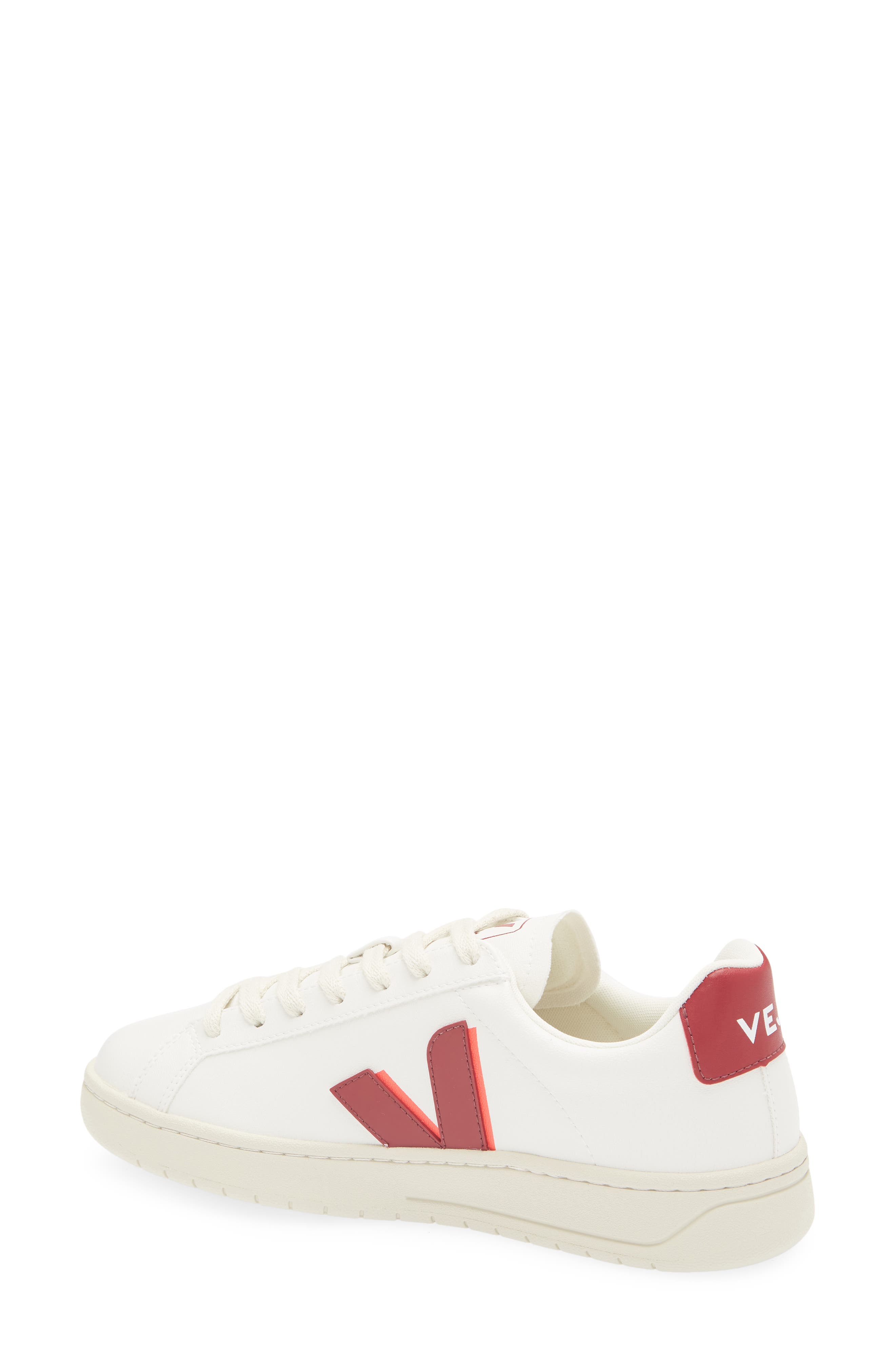 Veja Urca CWL Sneaker, Alternate, color, 