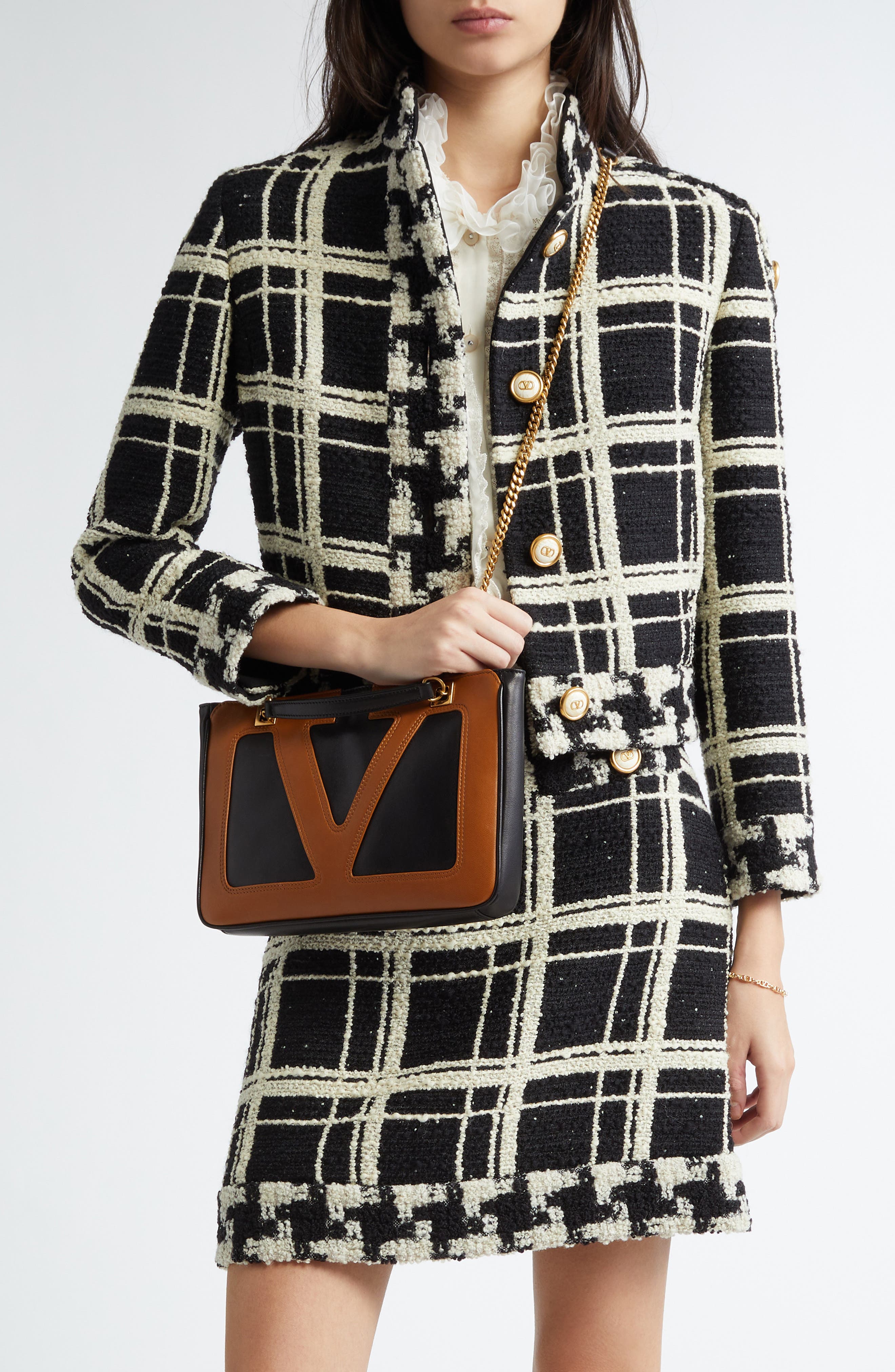 Valentino Garavani Small Viva Superstar Leather Shopper, Alternate, color, 