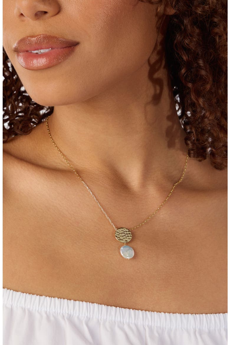 Hammered Disc & Coin Pearl Pendant Necklace, Alternate, color, GOLD/ WHITE