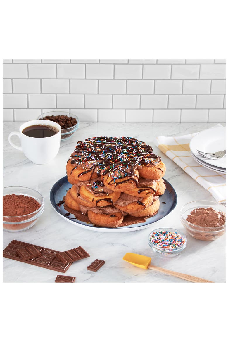 Delish by Dash Donut Maker, Alternate, color, BLACK