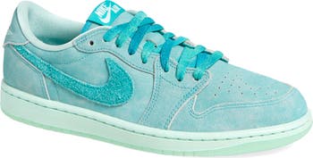 Air Jordan 1 Retro Low Sneaker