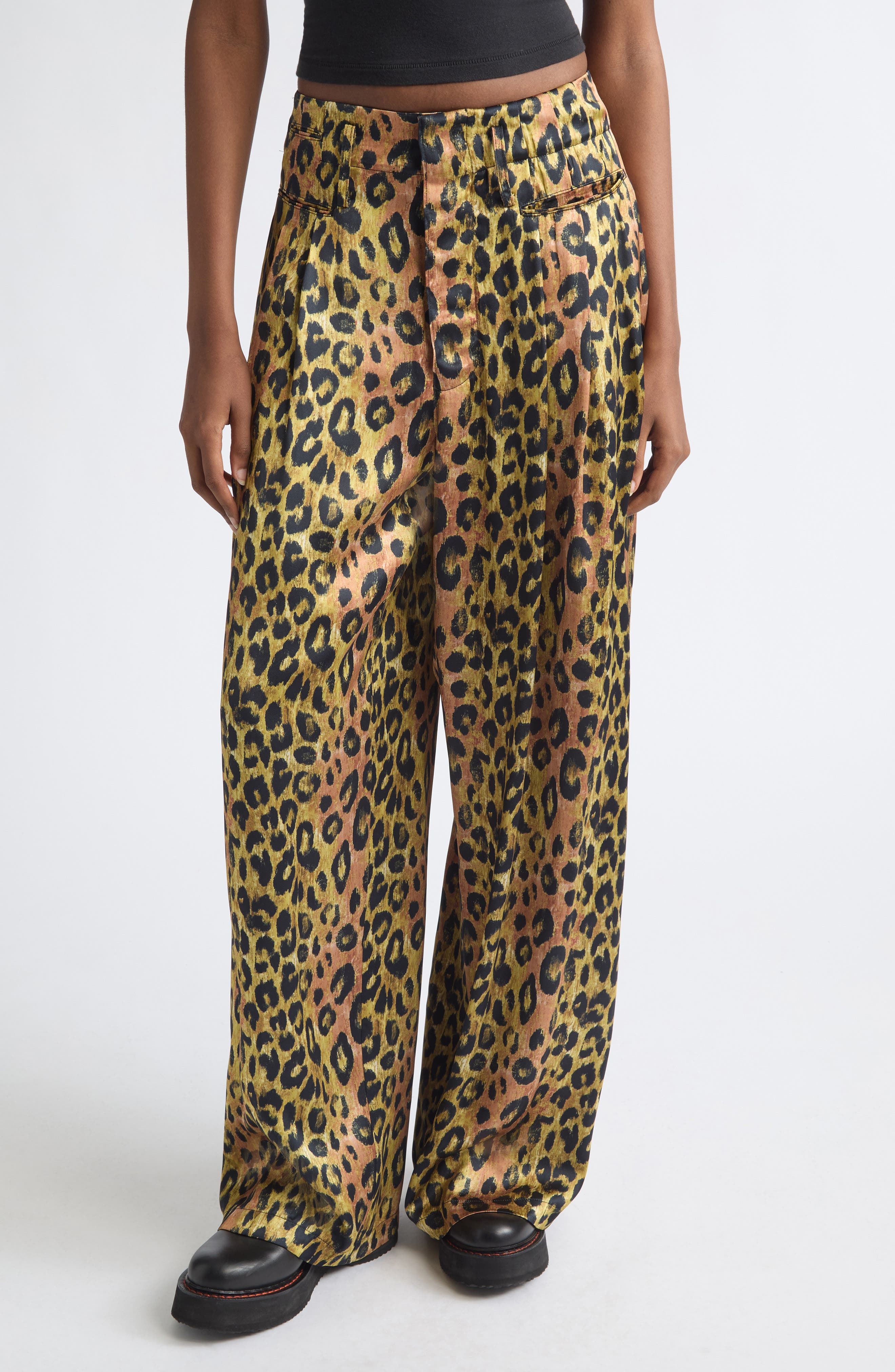 selected LIGHT BROWN PINK LEOPARD