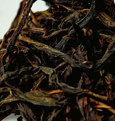 Golden Phoenix Oolong Tea