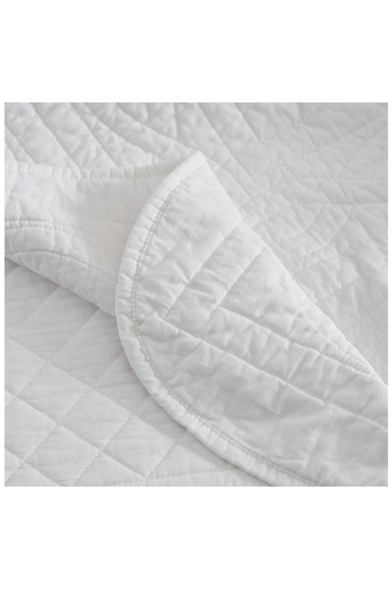 Vintage Scallop Cotton Percale Quilt, Alternate, color, SPARKLING WHITE