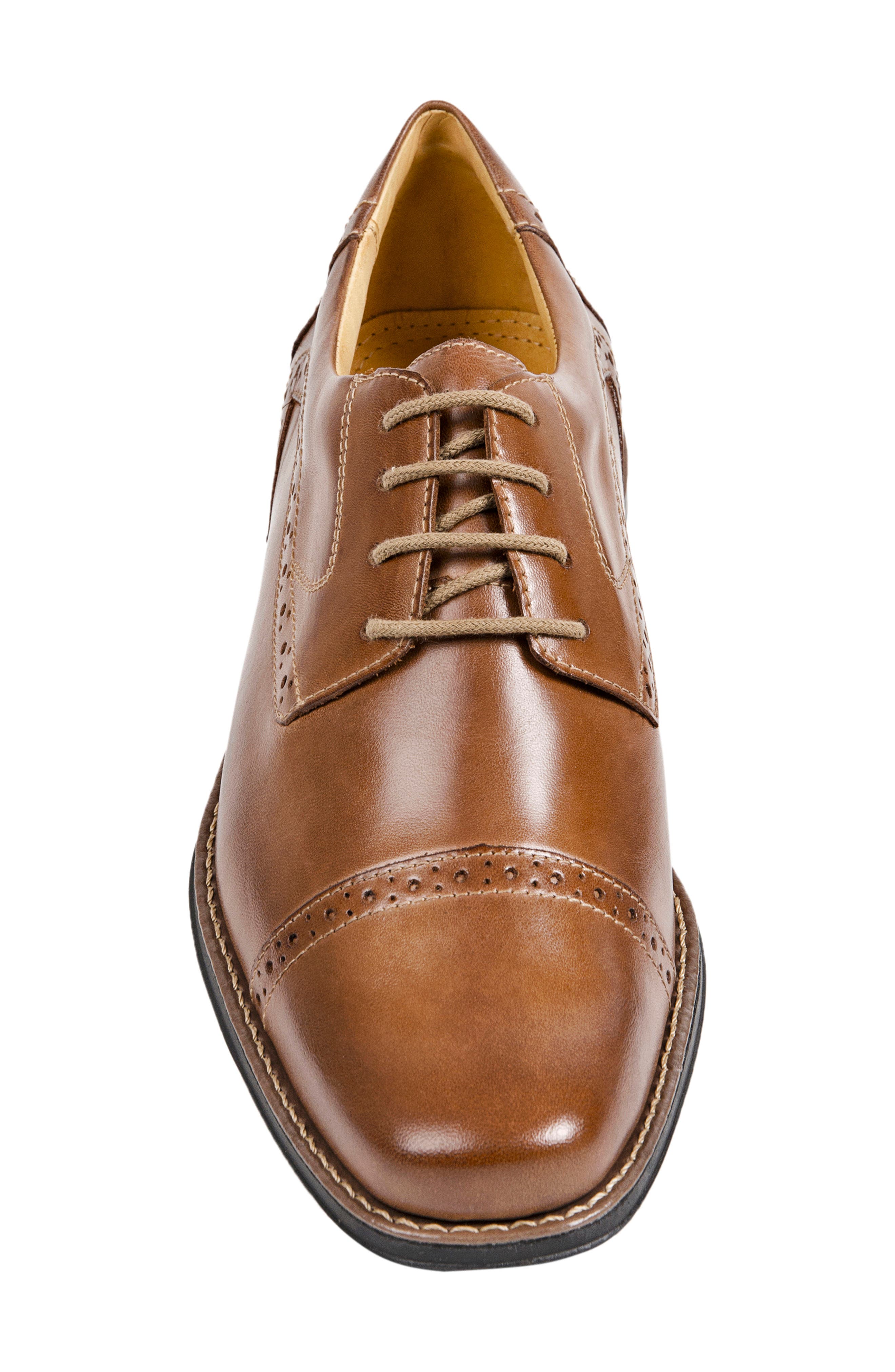 'Bruce' Oxford, Alternate, color, TAN