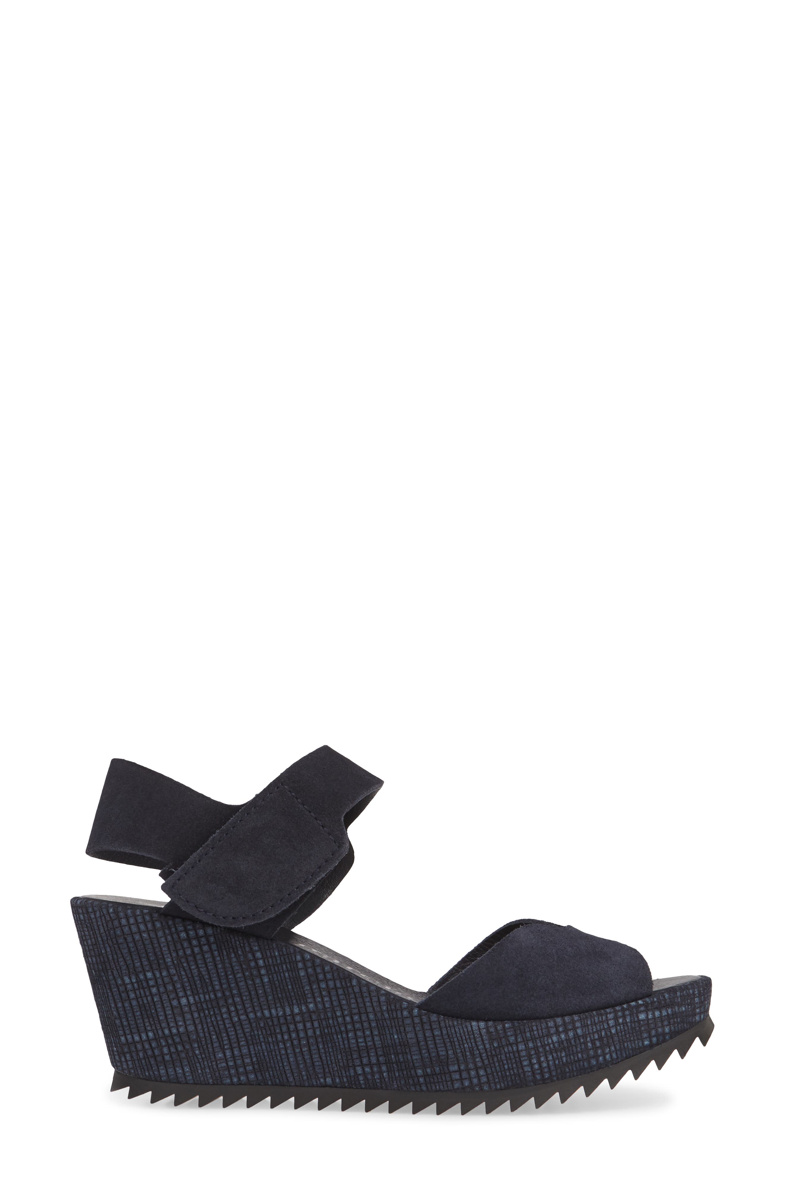 'Fama' Wedge Sandal (Nordstrom Exclusive), Alternate, color, NAVY