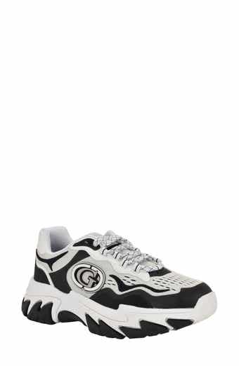 GUESS Nennzo Chunky Sole Sneaker
